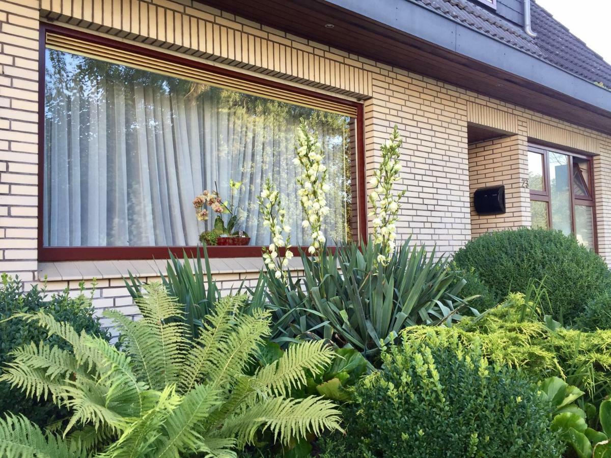 Haus Am Heidebeck Apartamento Scharbeutz Exterior foto