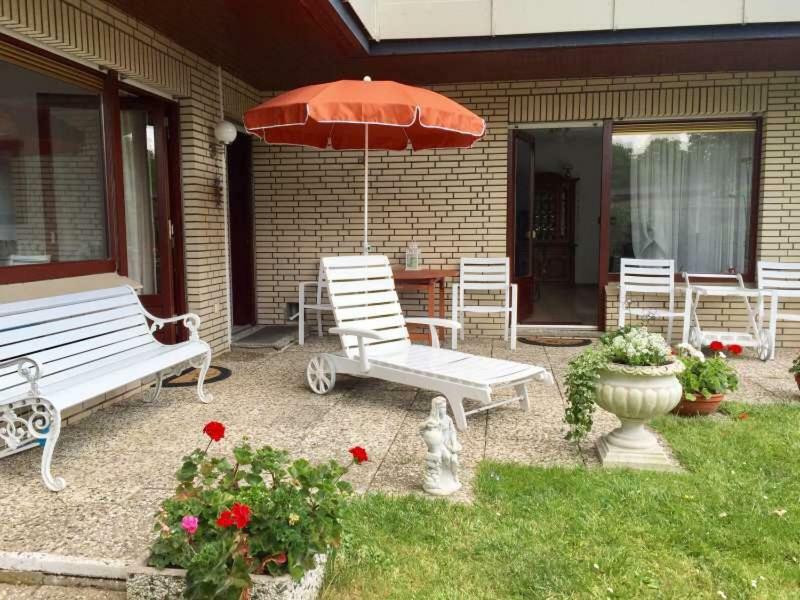 Haus Am Heidebeck Apartamento Scharbeutz Exterior foto